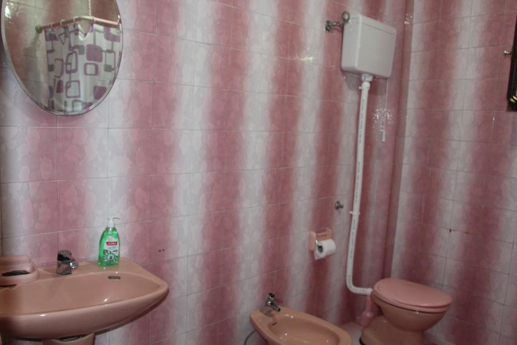 Apartment Dragovic Ulcinj Room photo